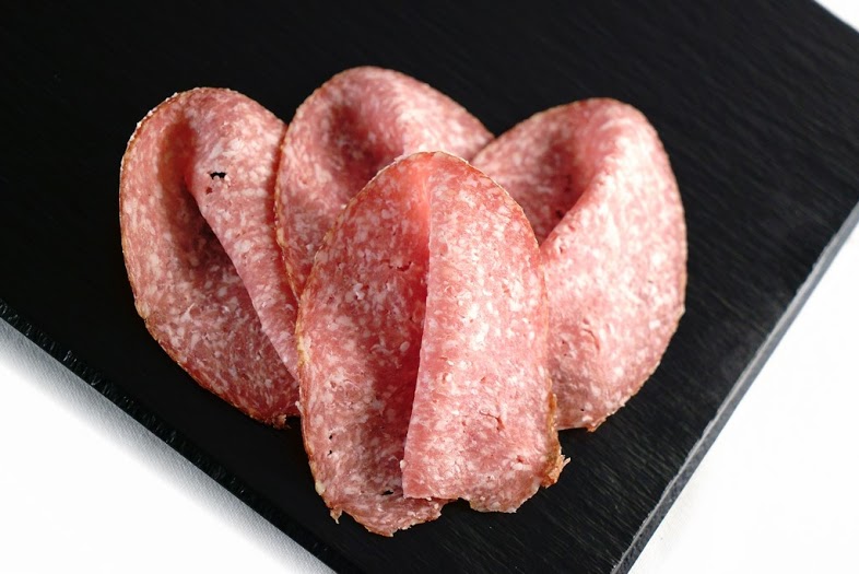 Hirschsalami, geschnitten (100g)